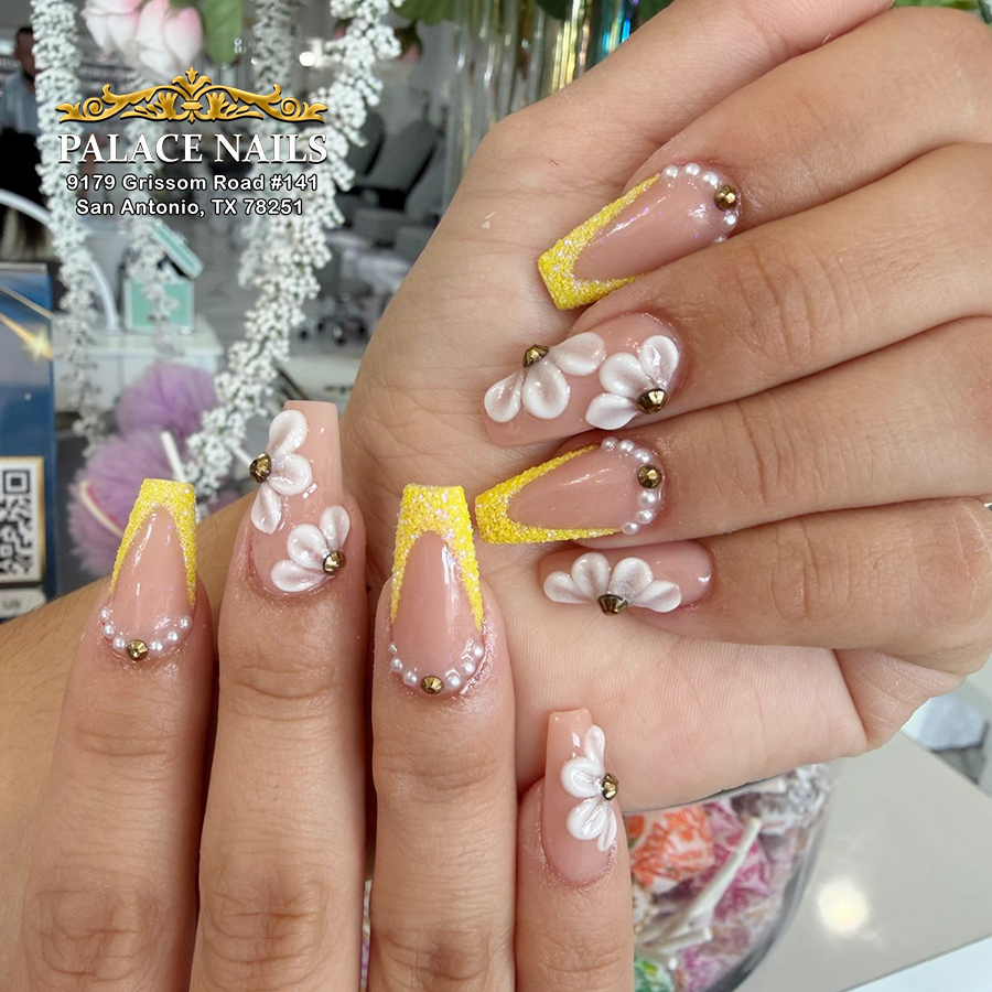 Nail colours